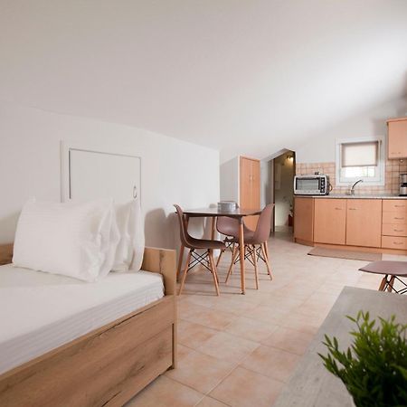 Seven Heaven Premium Suites سالونيك المظهر الخارجي الصورة