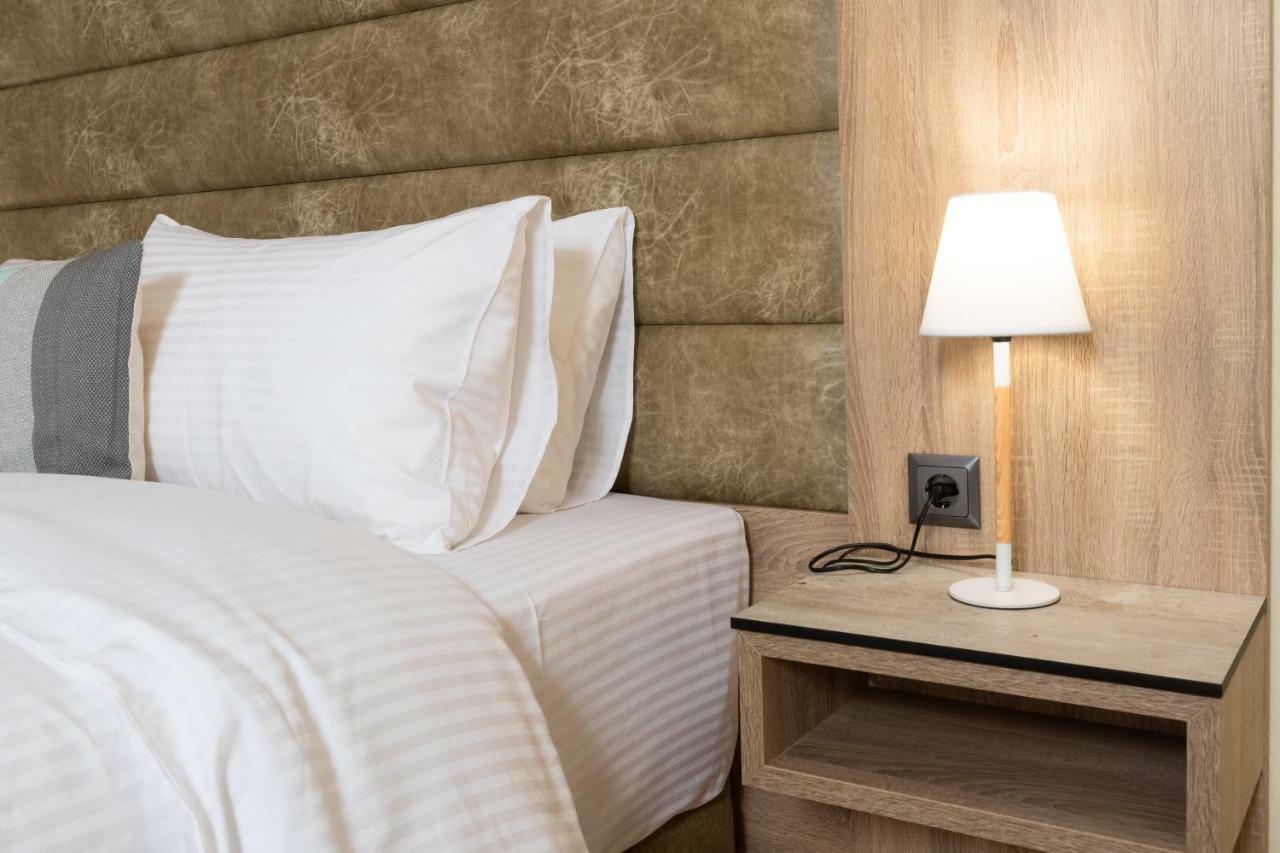 Seven Heaven Premium Suites سالونيك المظهر الخارجي الصورة